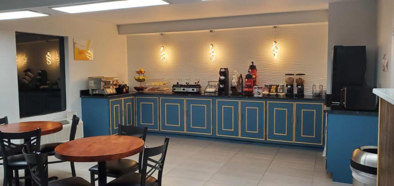 Excellent Inn & Suites Natchez Bagian luar foto
